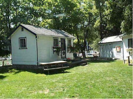 Bayfield River Cottage Colony Inc Bluewater Номер фото